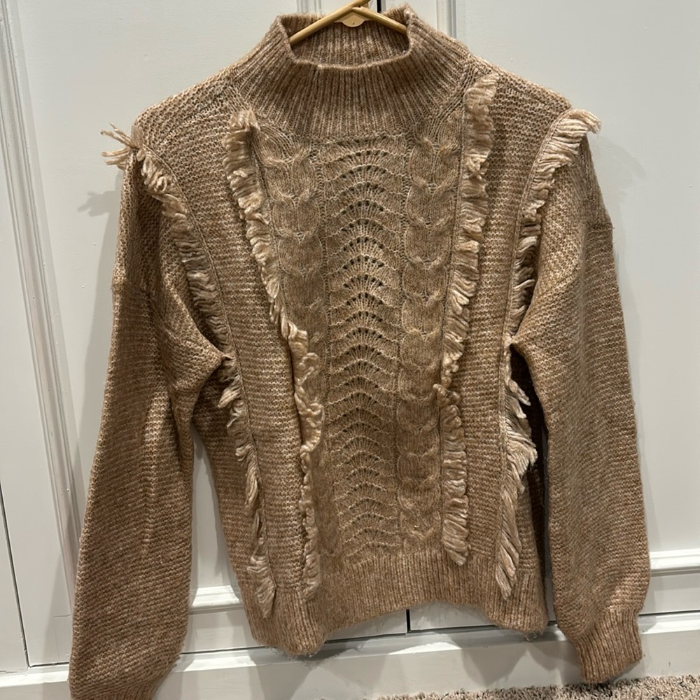 LOFT. Ladies Fringe Cable Knit Sweater. S.